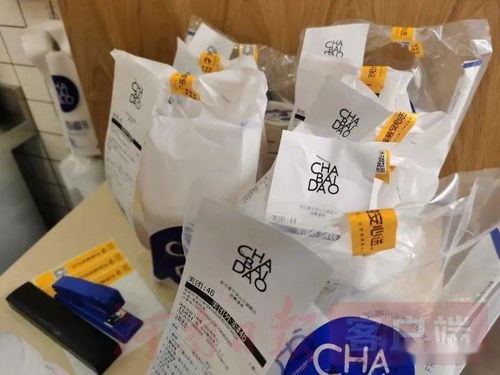 外賣小哥變身監(jiān)督員 平頂山這樣守護您的食品安全
